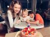 Igralka Milla Jovovich je razkrila hčerkin rojstni dan