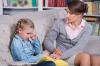 4 pomembne korake za vašega otroka poslušati: nasveti za starše