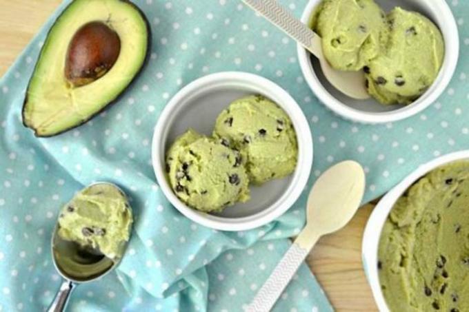 Kaj kuhati pri hujšanju na dieti: avokadov sladoled