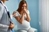 Bolečine dojk med nosečnostjo: razlogi, kako se spopasti z nelagodjem