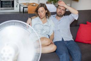 Kako se zaščititi pred vročino: nasvet strokovnjaka