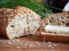 Kako kuhati ovsene kruh brez gnetenja, in kakšne so njegove koristi