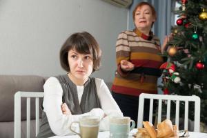 Kako rešiti družinske konflikte brez zamer in živcev