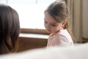 Kako naučiti otroka zaupati staršem: preprosti nasveti