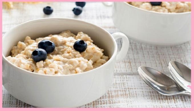 Oatmeal (ovseni kosmiči)